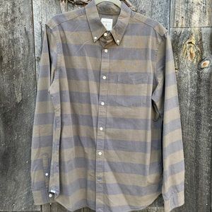 Gap striped shirt